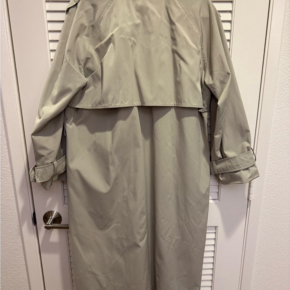 Abercrombie & Fitch Light Sage Trench Coat with Belt - Picture 3 of 5